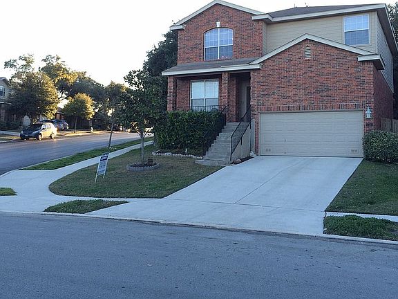 2nd image of 17203 Ashbury Ldg
