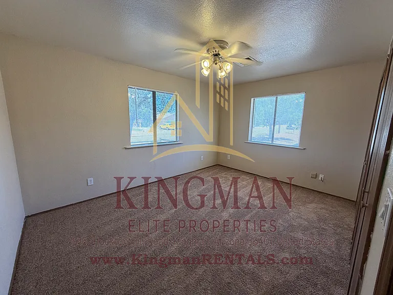 2604 Phoenix Ave — Photo 20