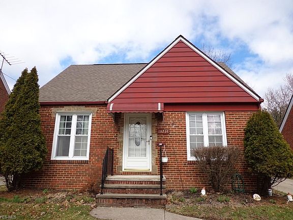 4th image of 13214 West Ave