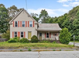 16 Poplar St, Springfield, VT 05156