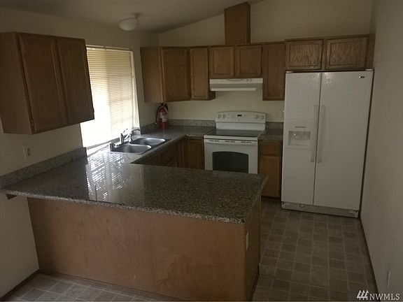 5th image of 16202 13th Avenue Ct E