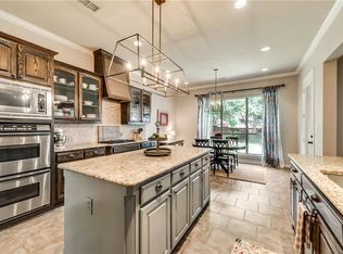 213 Black Walnut Dr, Garland, TX 75044