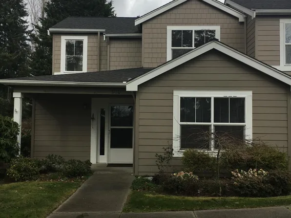 1220 Weaver Rd NW #10, Bainbridge Island, WA 98110
