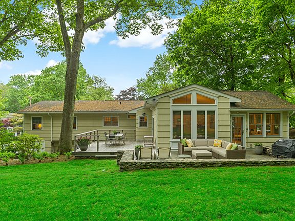 SCode-117 Fuller-05.JPG