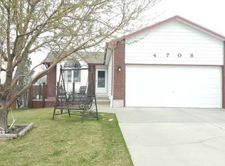 4708 Phoenix Dr, Cheyenne, WY 82001
