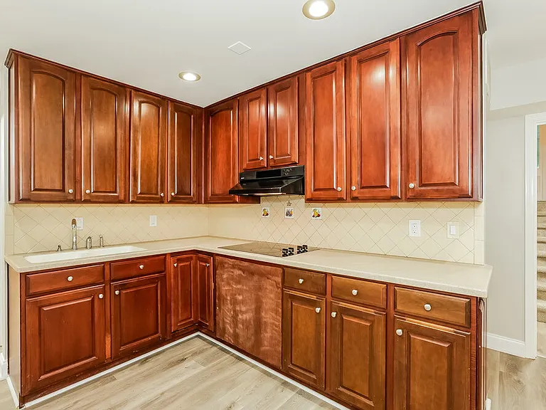 430 Allens Landing Ct — Photo 8