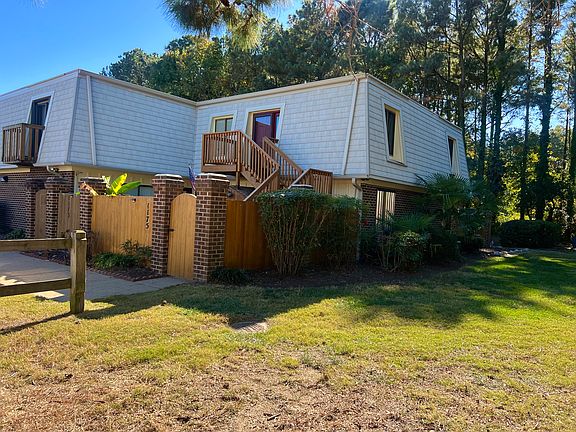 2nd image of 1175 Black Duck Ct