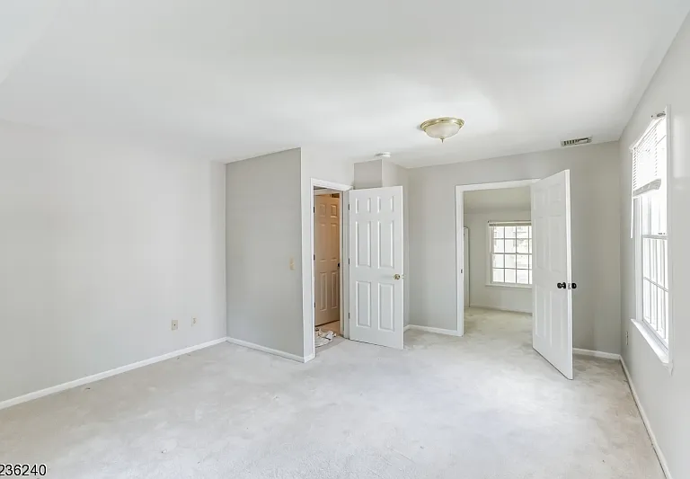 13 Wayne Blvd — Photo 6