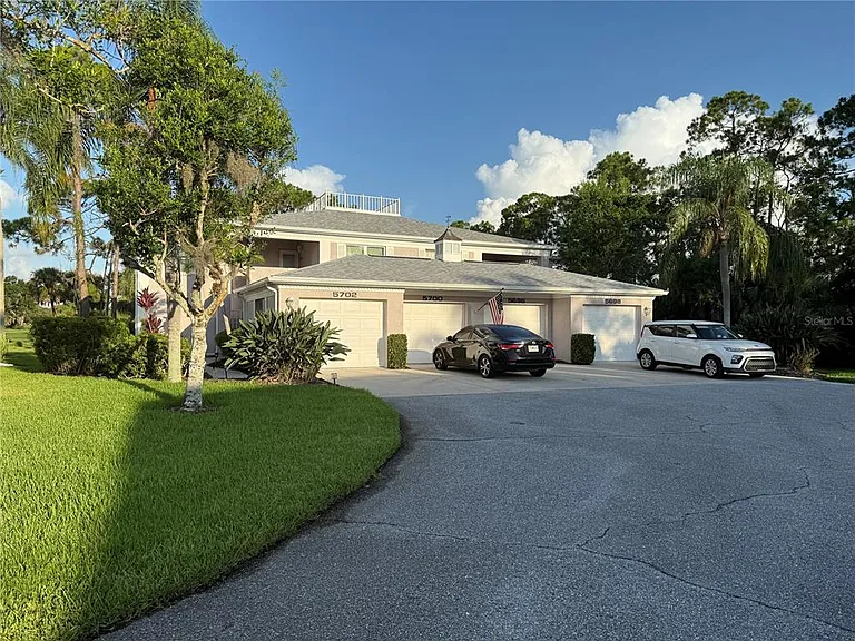 5700 Sheffield Greene Cir #87 — Photo 1