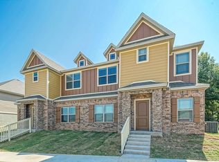 1265 N Rupple Rd, Fayetteville, AR 72704