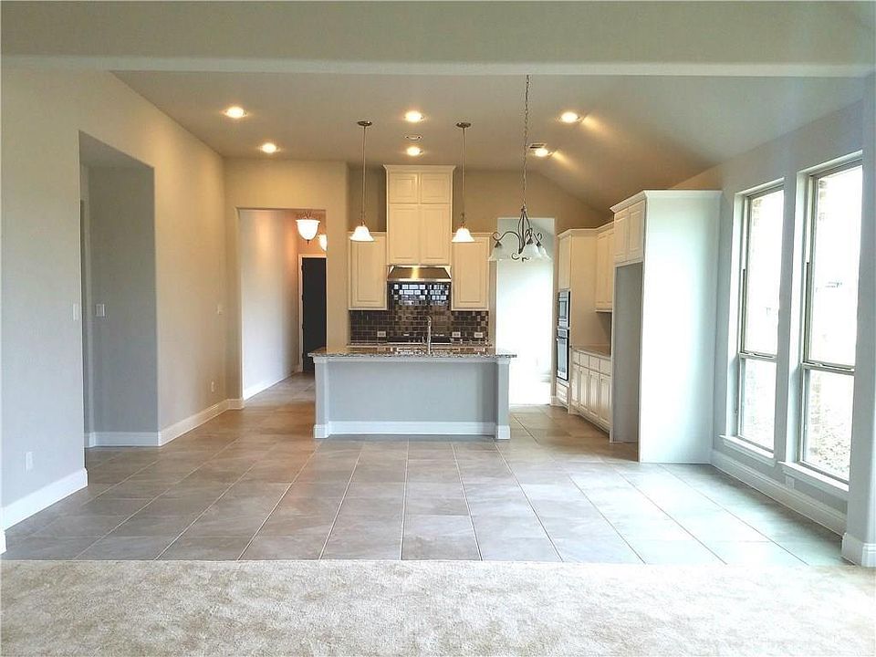 1st image of 6509 Mandalay Ct