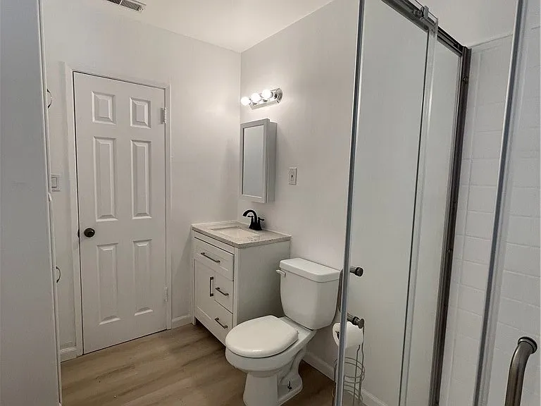 14261 Cedarwood St — Photo 11