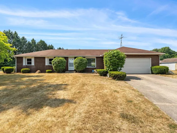 57161 Clona Ct, South Bend, IN 46619