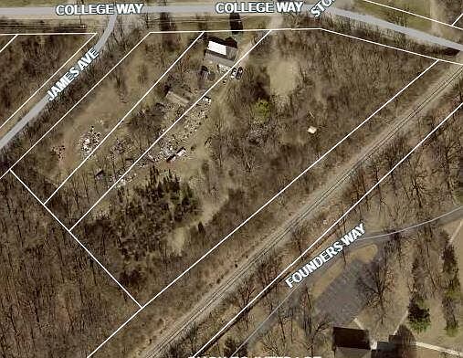 1st image of 605 College Way
