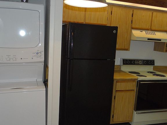 4th image of 3036 S Semoran Blvd