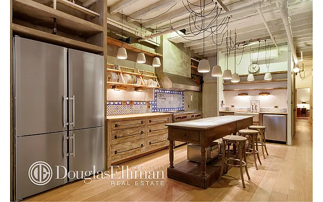 Sold by Douglas Elliman | media 14