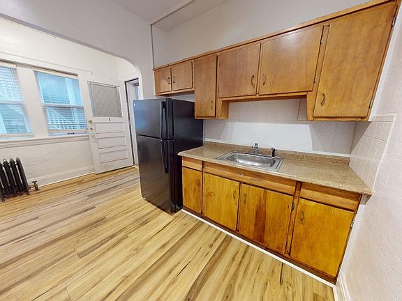 5th image of 2681 Euclid Heights Blvd #1