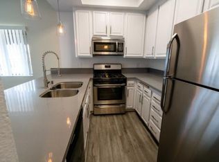 711 N. Sweetzer Ave, Los Angeles, CA 90069