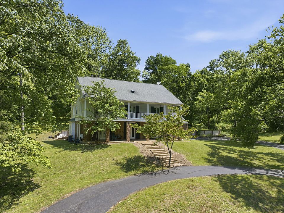 1st image of 714 Sneed Rd W