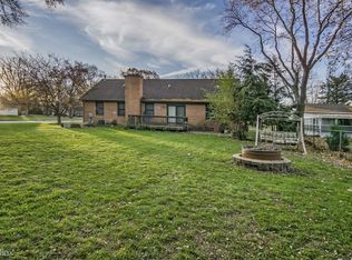 10527 Culver Rd, Brighton, MI 48114