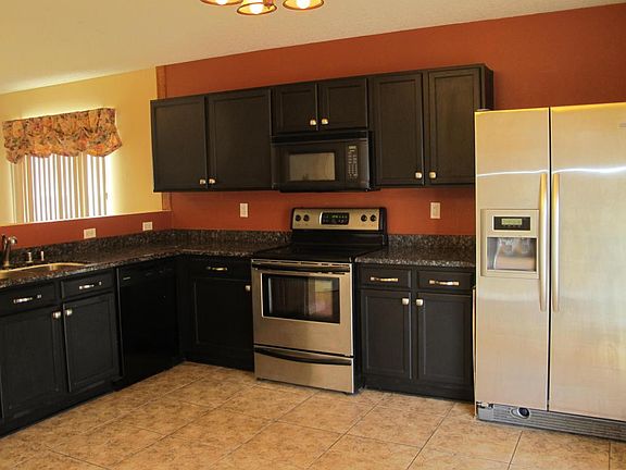 3rd image of 10567 Vista Bella Pl NW