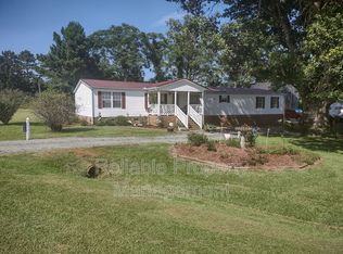 1070 Lynch Rd, Selma, NC 27576