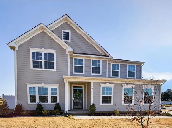 302 Terrywood Dr, Suffolk, VA 23434