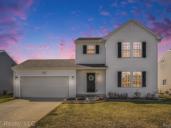 1634 Tea Pond Ct, Vicksburg, MI 49097