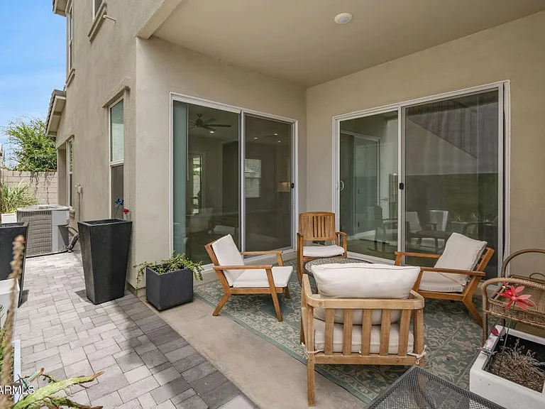 5112 E Coolbrook Ave — Photo 12