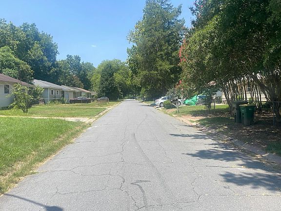 4th image of 6503 Tracy Ave
