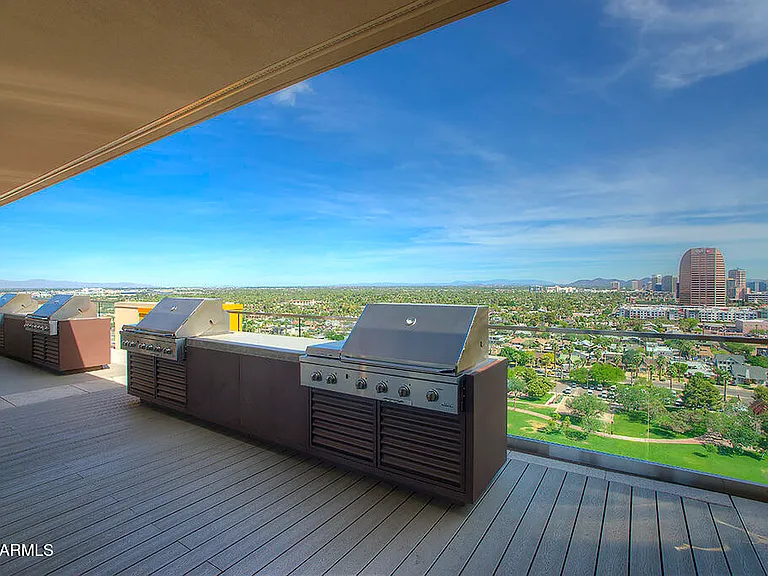 100 W Portland St #506 — Photo 23