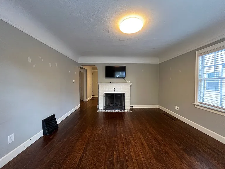 1723 NE 60th Ave — Photo 15