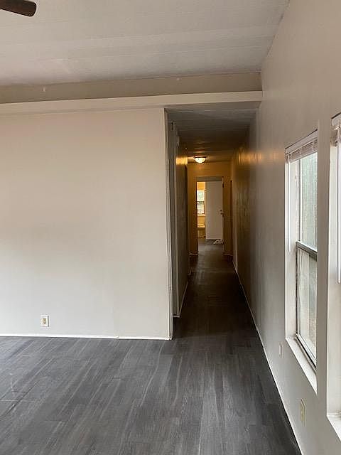 1st image of 117 Great Lakes St