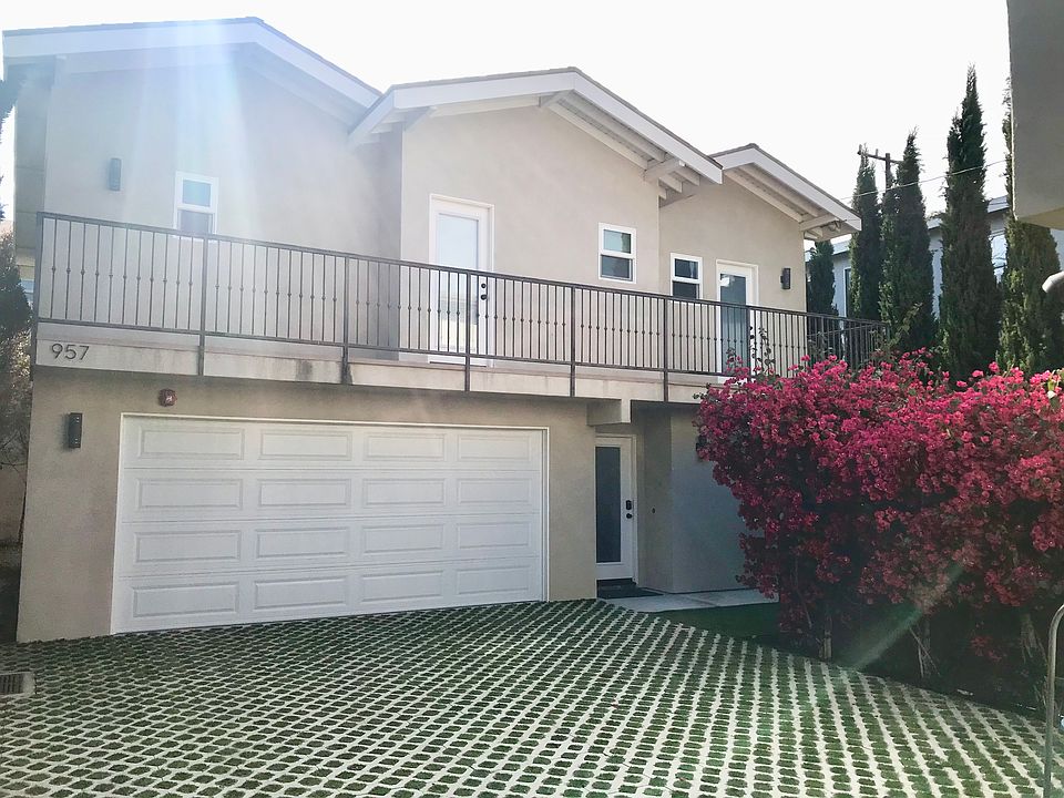 1st image of 957 Virginia St