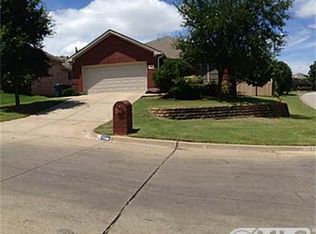 1500 Creekstone Ct, Fort Worth, TX 76112