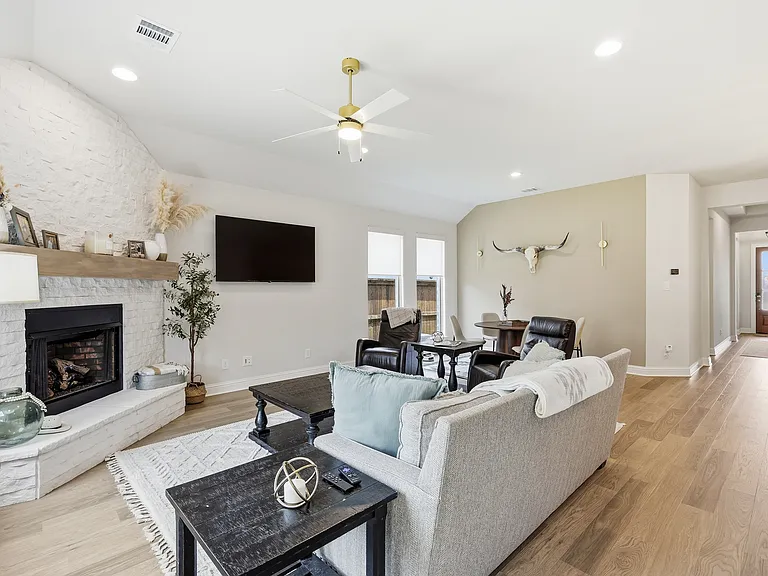 1837 Flowing Ridge Rd — Photo 22