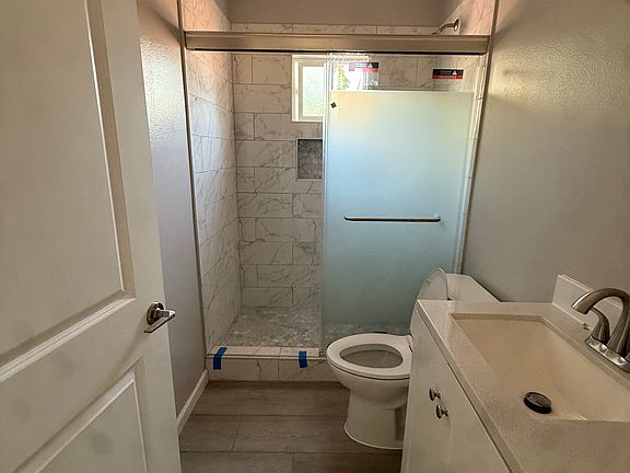 4th image of 1529 W Saint Anne Pl
