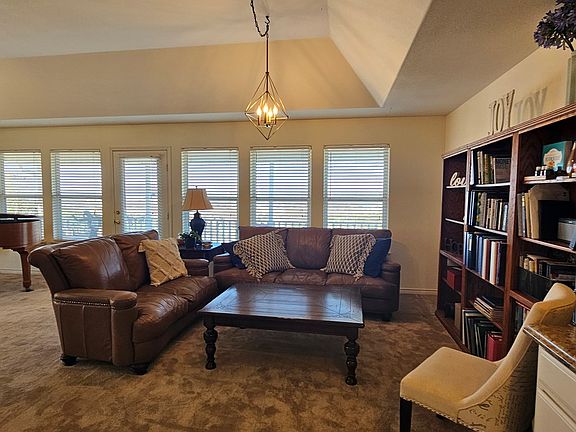 2nd image of 120 Mesa Del Sol