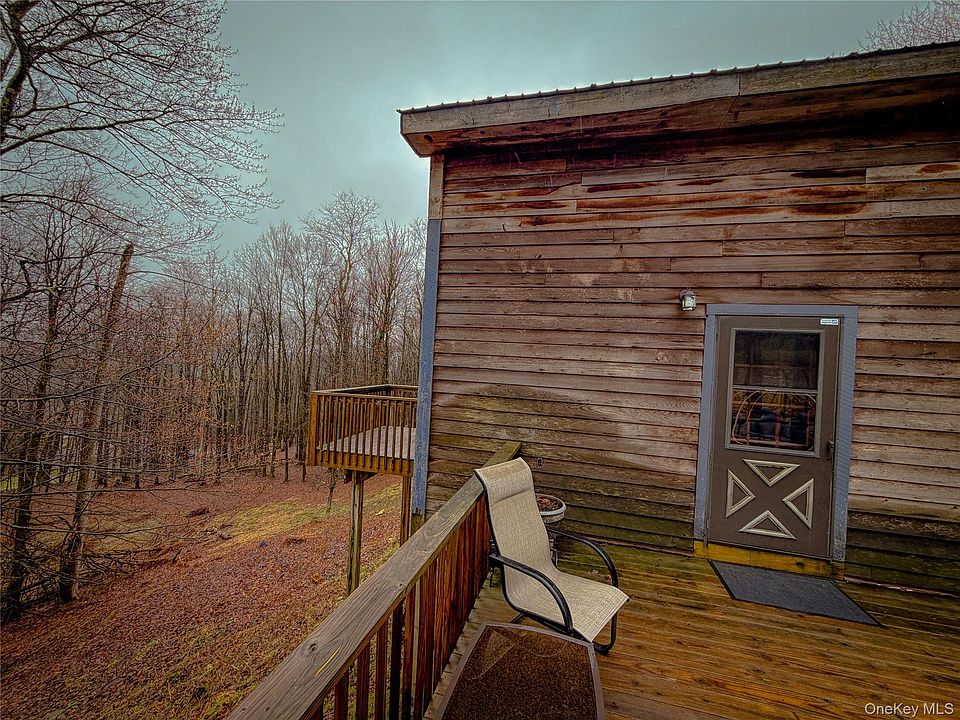 1st image of 118 Whispering Pines Road