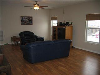 5th image of 1523 Clear Vista Dr