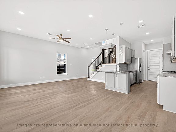 4th image of 10719 Mason Rd #14