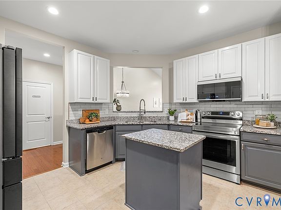 5th image of 3105 Abruzzo Pl