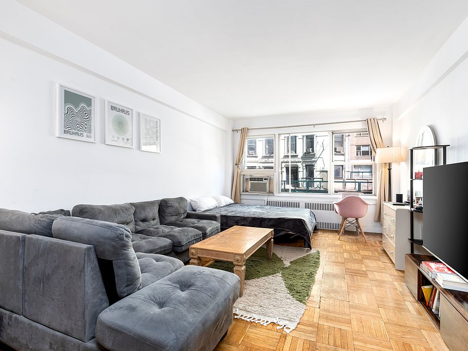 1st image of 288 Lexington Ave APT 1D