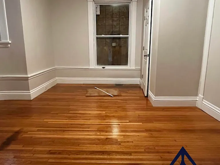 1016 Lake Ave #1 — Photo 5