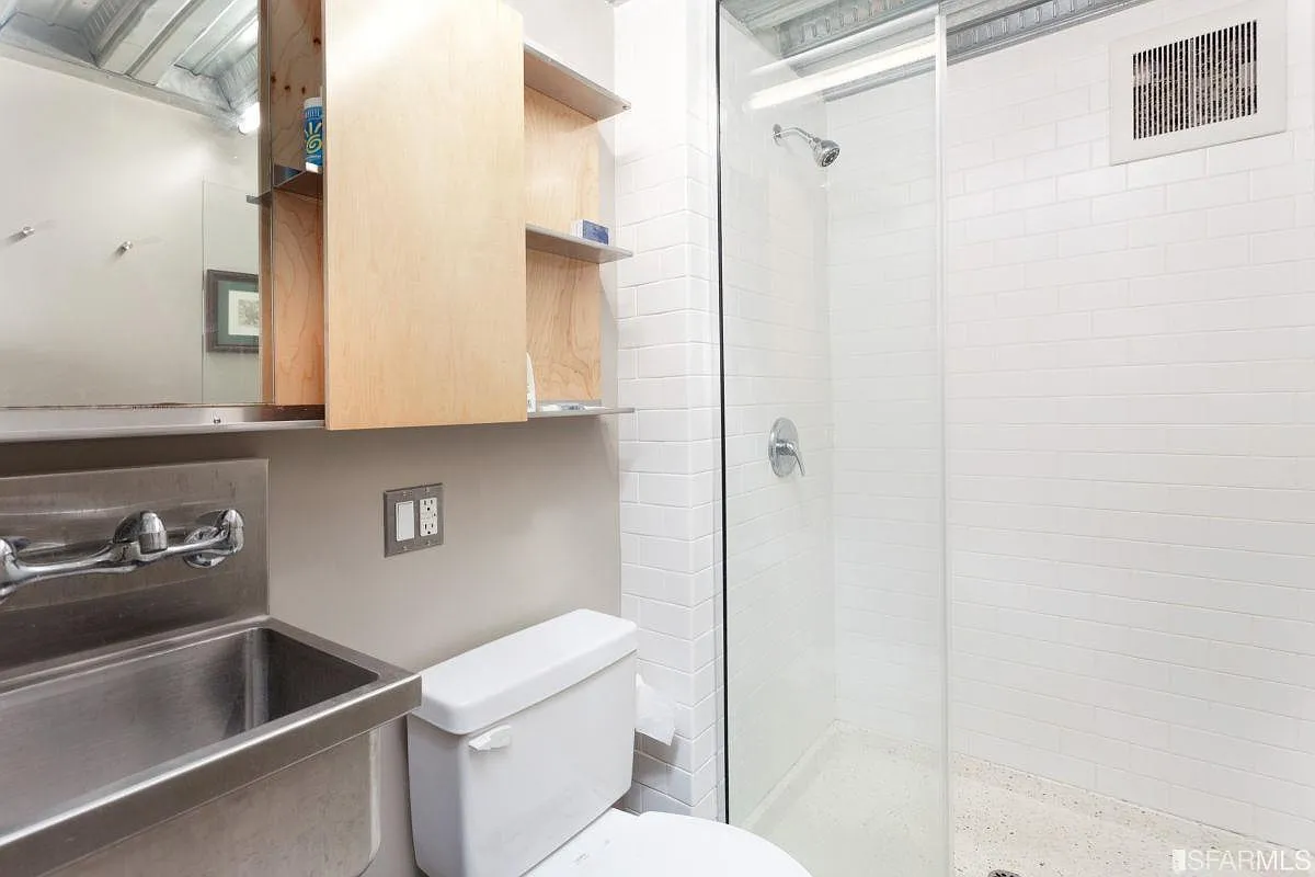 1 bed, 414 sqft, $3,149 — Photo 2