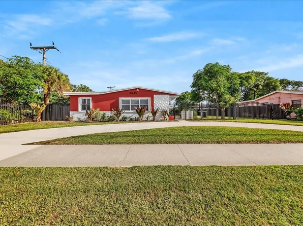 2820 NW 207 Street, Miami Gardens, FL 33056