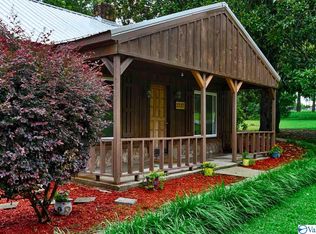 2227 Peach Orchard Rd NW, Hartselle, AL 35640