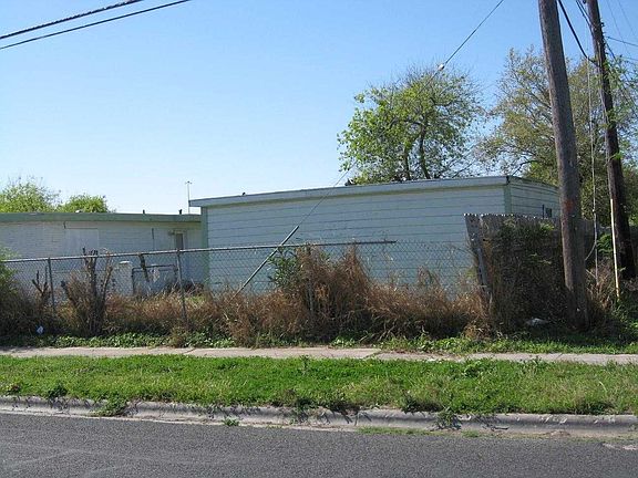 2nd image of 4901 Cosner Dr