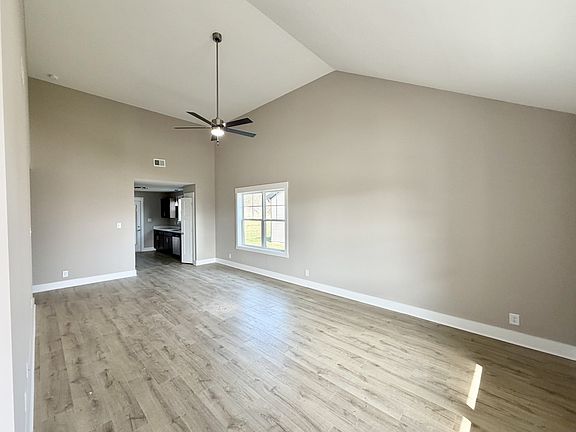 4th image of 18 Echo Rdg Lot 18