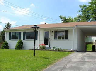 1708 Leaf Crest Dr, Hazelwood, MO 63042